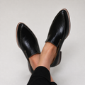 Saturnina | Mocasín Negro Clásico