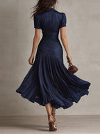Vestido Midi Adriana Satinado de Rayas Retro Elegante