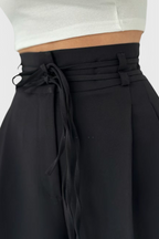 Sophie Pantalones de pierna ancha con cordones