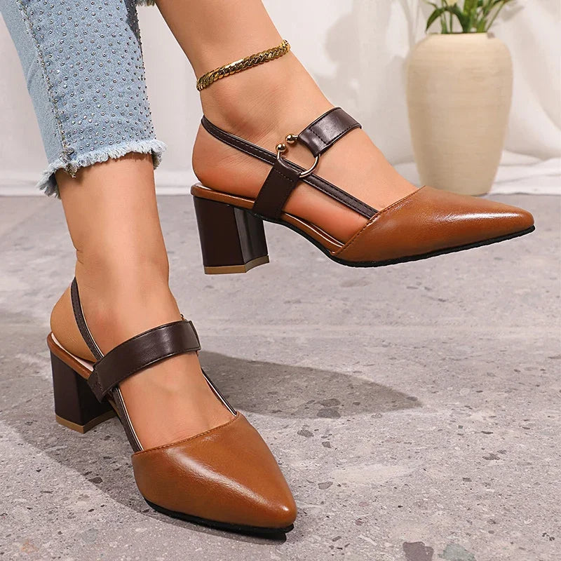 Tacones Mirella con anillo